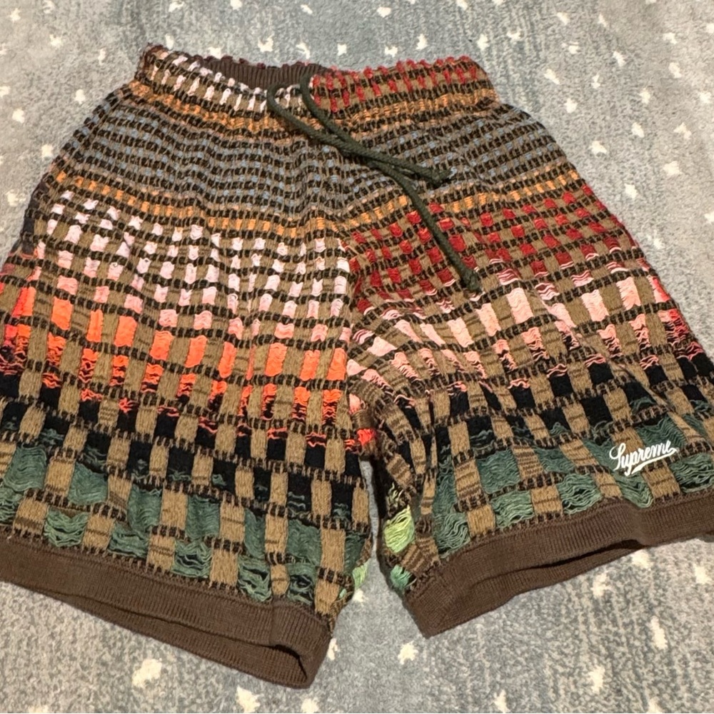 Supreme Gradient Grid Knit Short